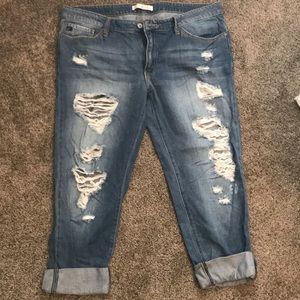 Kan can boyfriend jeans
